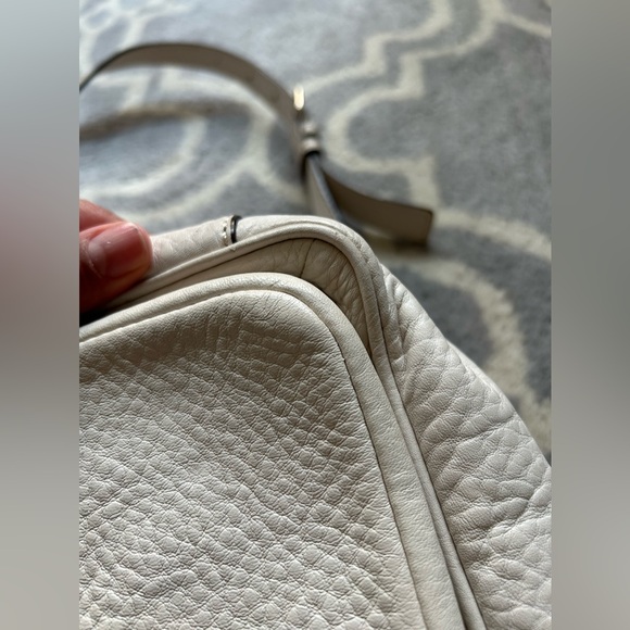 Kate Spade Lola Ave Lia Pebbled Leather Crossbody Messenger Purse Chalk White - Picture 9 of 15